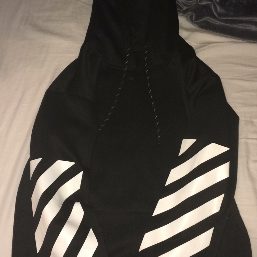 Off White black and white sweatshirt